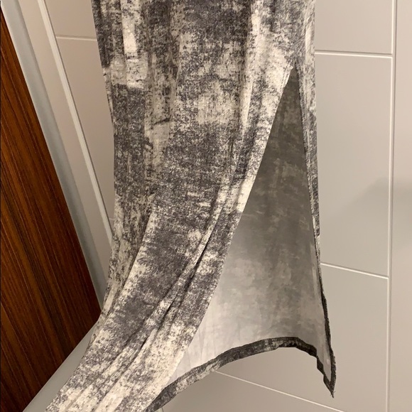 Fitted Maxi Dress - Picture 3 of 5